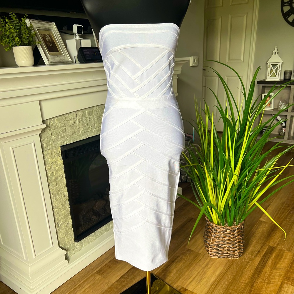 FASHION NOVA Dress